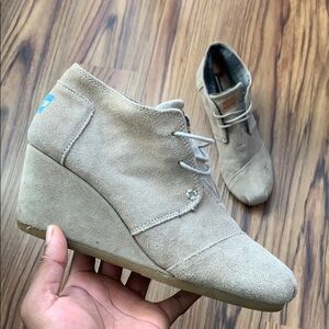 TOMS One for One Women Wedges